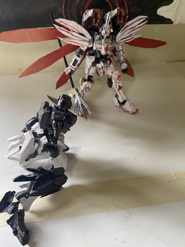 その後は別のフォースを襲撃しフォースネストを乗っ取り自身の拠点とした、そしてクジョウキョウヤのTRYAGEマグナムと交戦し返り討ちにあったアスタロトの帰還を確認した、致命傷を負わされているアスタロトの姿を見ても憤りすら見せなかった、どうやら想定内だったらしい(結局百鬼には何もしなかった)。