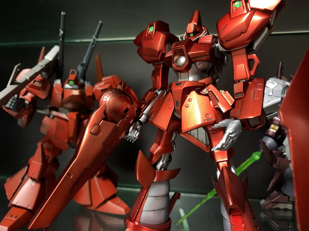 最後に過去作の永野護風リックディアスと並べます。永野護メカ大好きです。最後までご覧いただきありがとうございます。