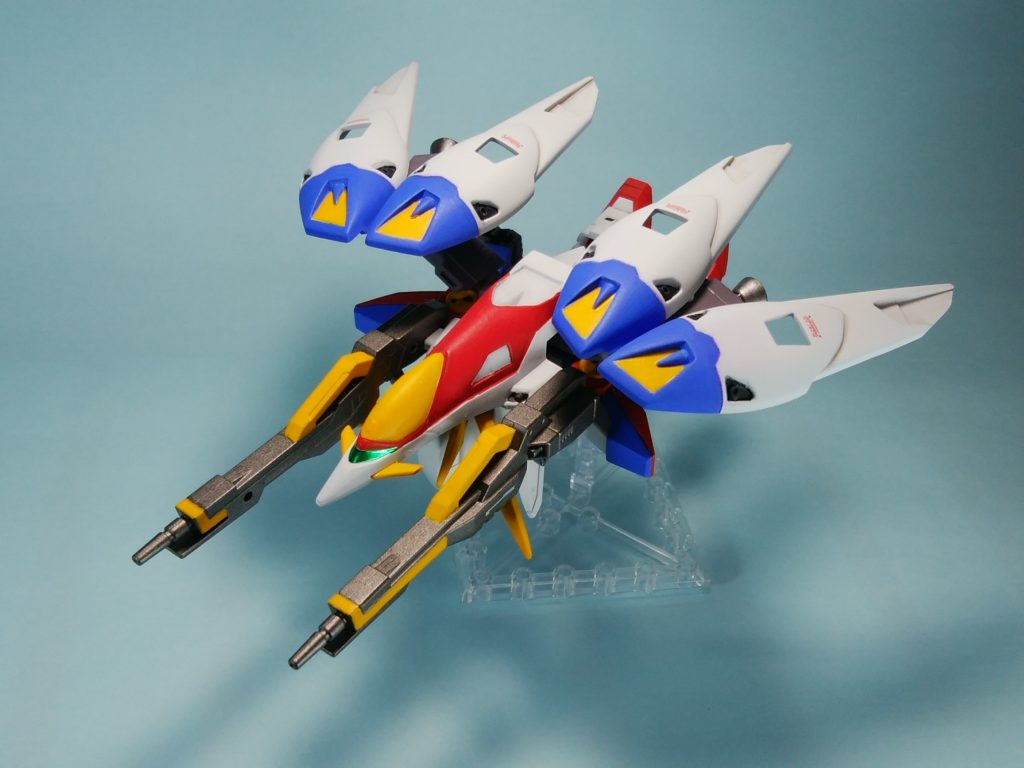 シールドを旧キットの物と入れ替えればなんちゃってネオバード形態にも変形可能