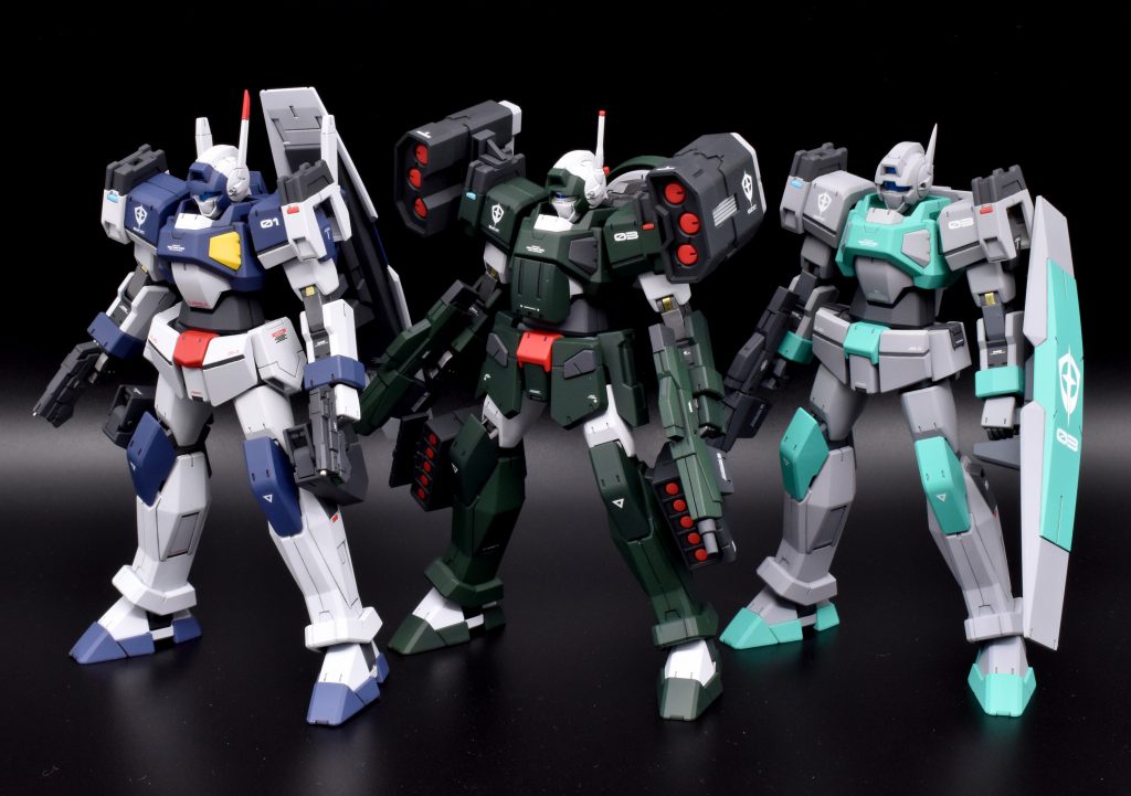 以前製作したシャルドールを並べて。微改造とカラーリングで印象を変えられるので作っていて楽しいです。