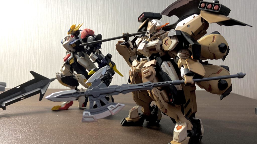 「足引っ張んないでね」「おまっ、これ終わっても担いで逃げてやんねぇからな」