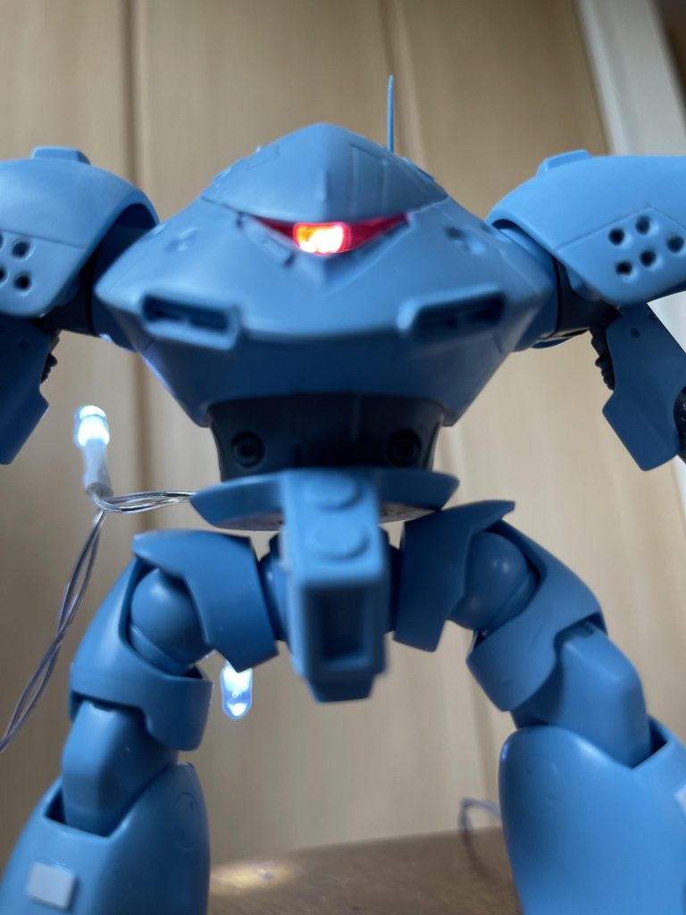 モノアイLED化してます。