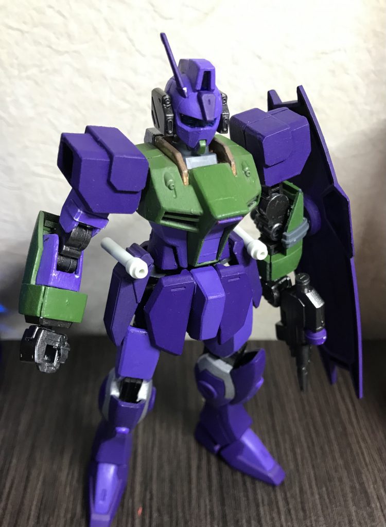 ダガーL。間接含めて全塗装(筆)左腕はわざと露出