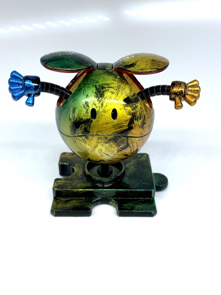 右手ブルー　左手オレンジ