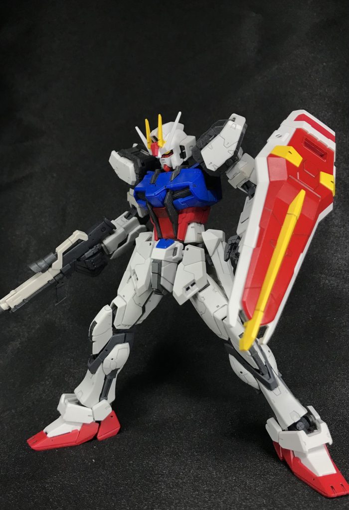 さてさて、RGのストライクガンダムでした。作った物自体はシンプルでしたが、アドバイスを取り入れたり、これまでの経験もしっかり活かしながら制作したつもりです😊また一つステップアップできたような気がしてワクワクしております✨ こういった基本工作をしっかり出来たうえで、やりたい放題遊びに振り切った作品なんかを今後作れるようになりたいなと思ってます笑 では、最後までご覧頂きありがとうございました😊