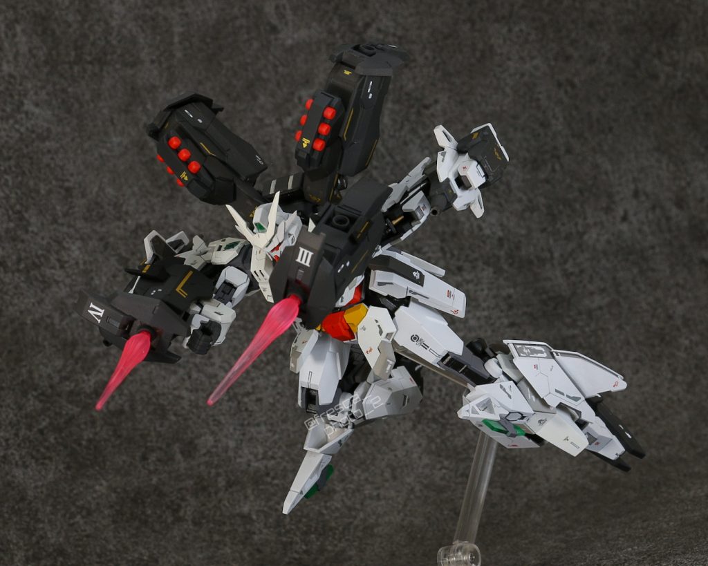 上記でグリップ持って殴る方が強いと書きながらグリップ忘れたの図。