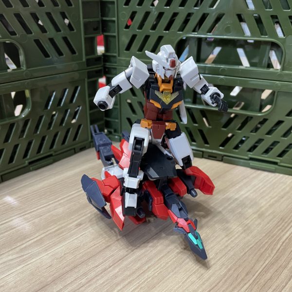 コアガンダム(マーズフォー)※息子ポージング