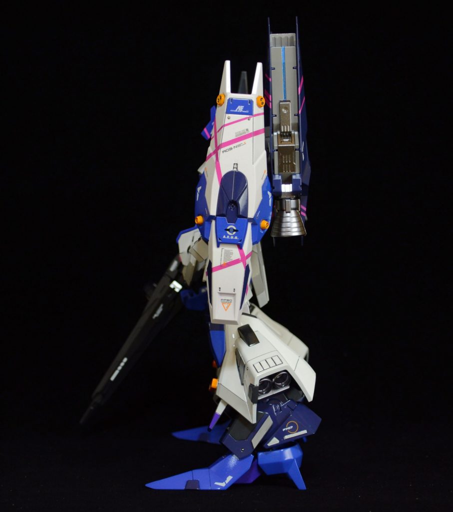 以外、ミキシング材料の解説です。シールドバインダーはビルドガンマガンダム、脚部はギャプラン、爪先等はキュベレイパピヨンからです。