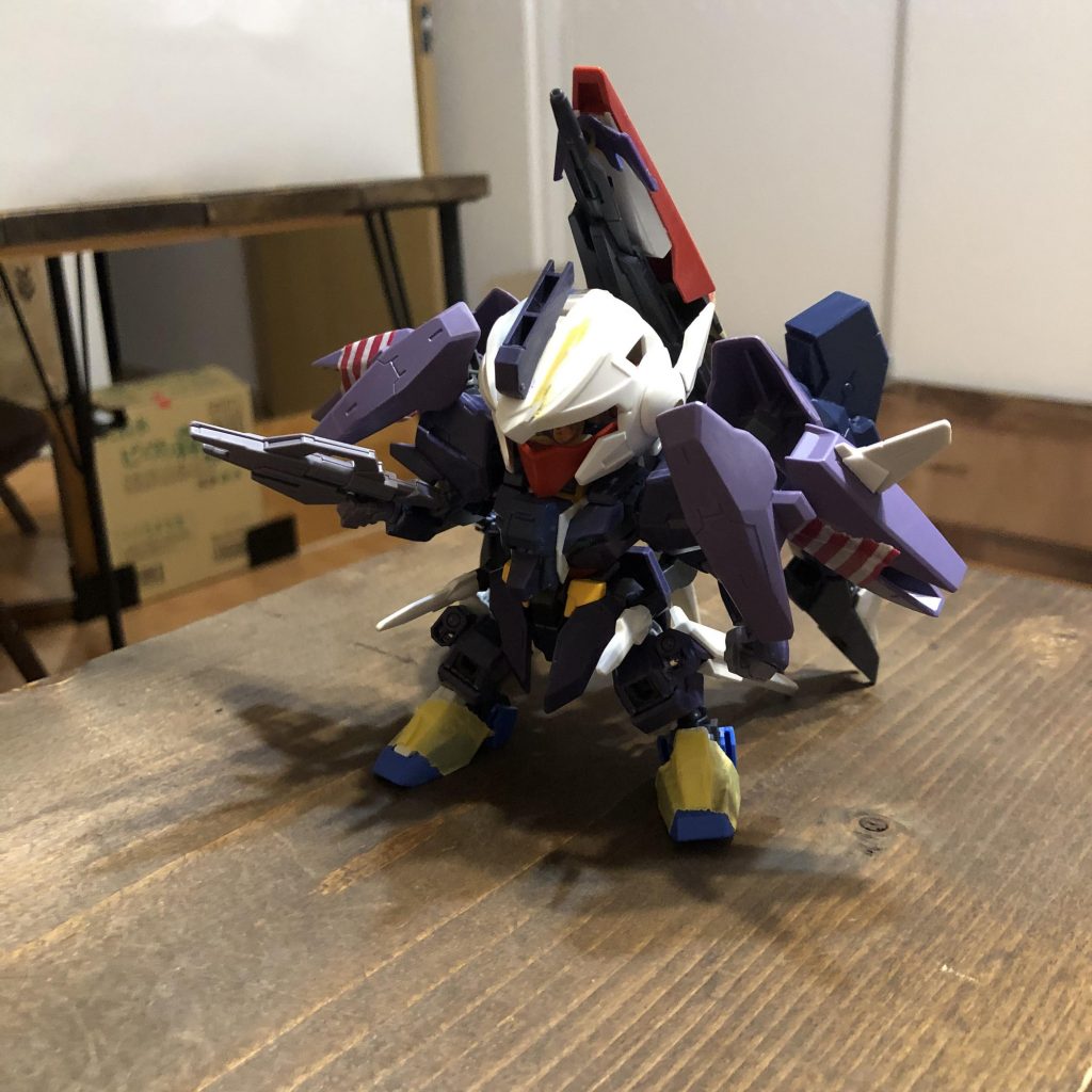 肩ユニット初期案。