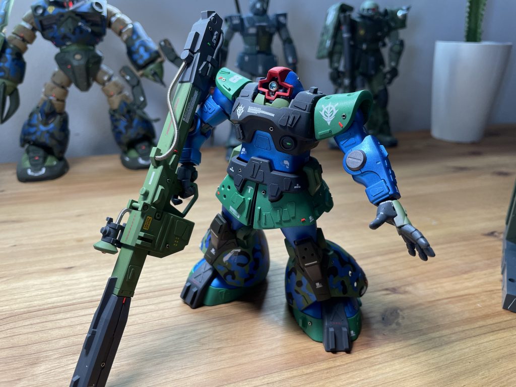 アナベル加藤〜フェロモンの悪夢–2枚目/制作者：Dr.ジムガスキー