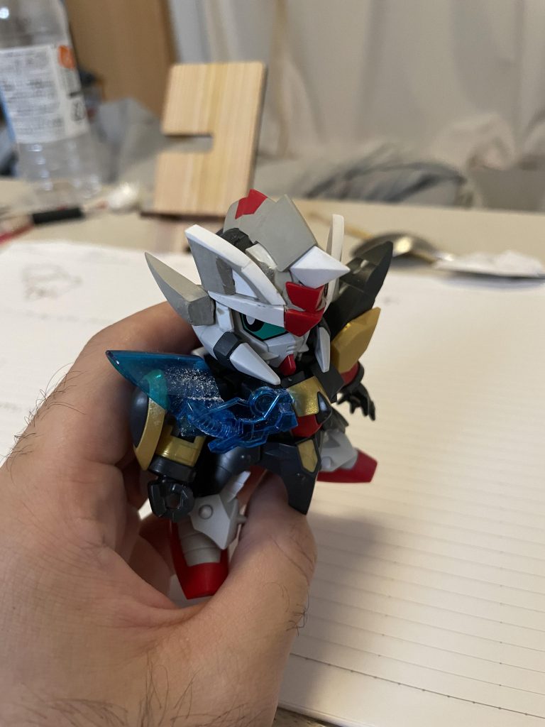 ツノをどう作るか悩んでいて、概ねの方向が見えたときの1枚。ここが決まらないと先に行かなかったかもしれません。