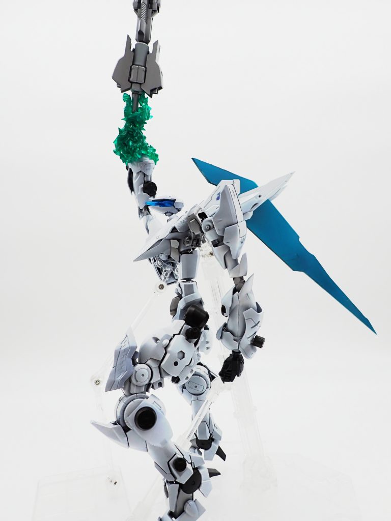 マジカルルガーランスのポーズ。