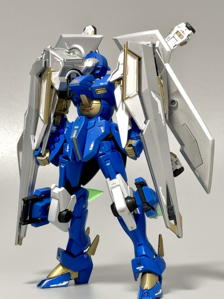 武器なし正面!各種武器をジャベリンに装備することができます!これがやりたかった!