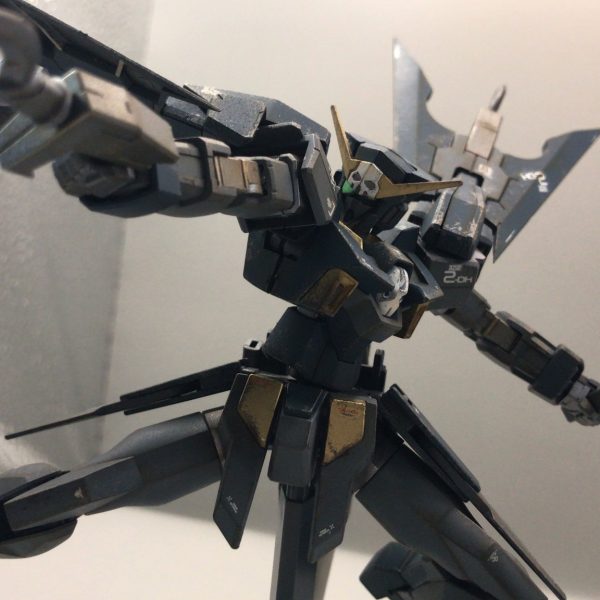 ガンダムAGE-2ダークハウンド　ランナー塗装&ウェザリング仕上げ