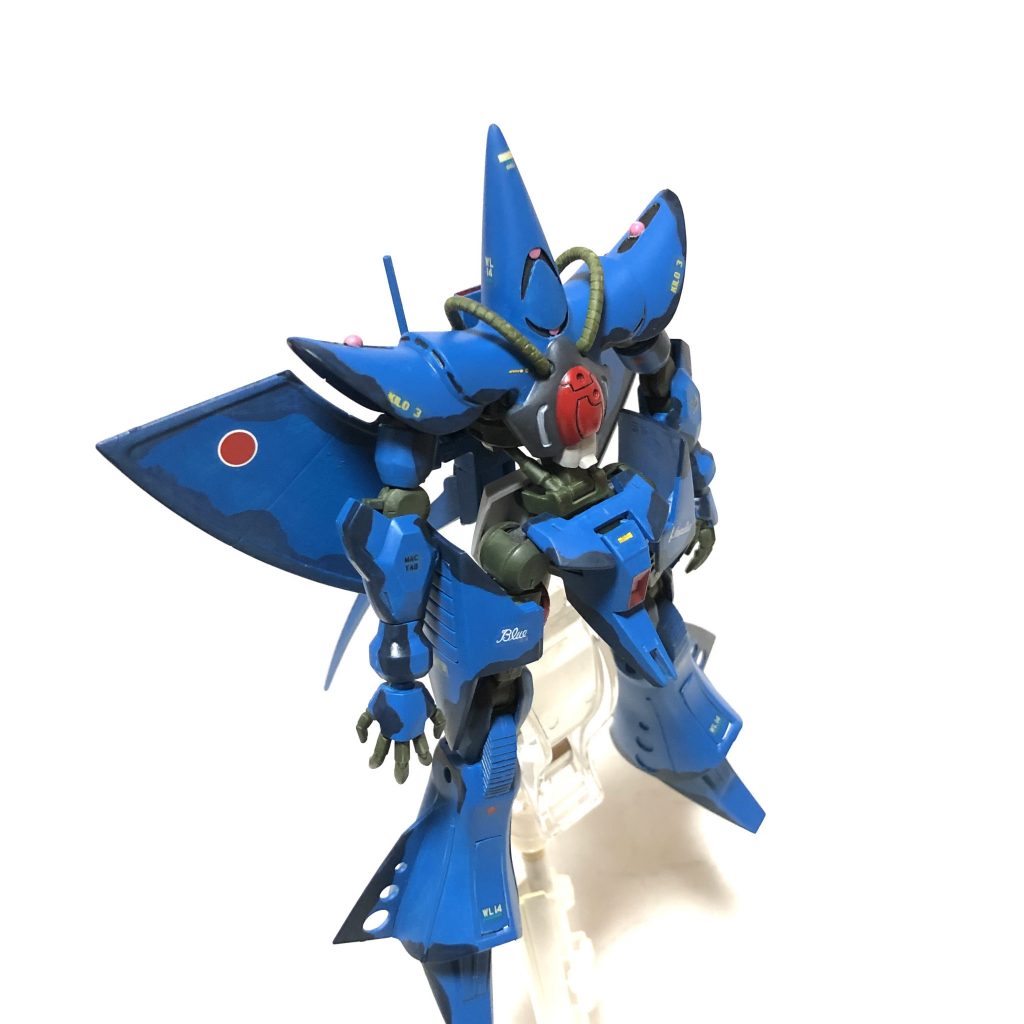 F2ファイターの洋上迷彩を参考に塗装。