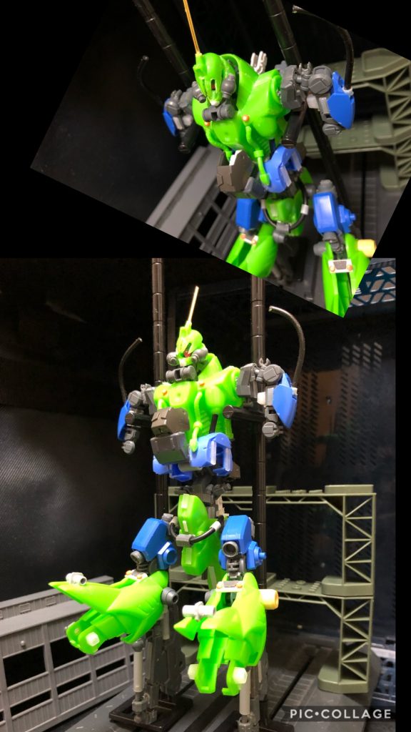 oyz「あとは脛のフレームです！このキットは旧キットならではの、バリバリ合わせ目が出る分割！特に脛のは左右張り合わせの大分割なんです！で、それならば！という事で、あえて分割は消さずに内部フレームが露出する方向にして、パラスアテネの脛中央の変な黄色のラインを、シリンダーを露出させる事で表現してました！」レコア「なるほどね。」oyz「あとはダブルビームライフルやシールド、8連対艦ミサイルを用意して装備、ちょっと背面はが寂しかったのでプロペラントタンクを装備させてみました。」レコア「ありがとう！とても参考になったわ。このMS、写真撮ってもいいかしら？」oyz「良いですよ。」レコア「ありがとう。親切ね。」oyz「いえいえ。そんな事ないですよ〜。」