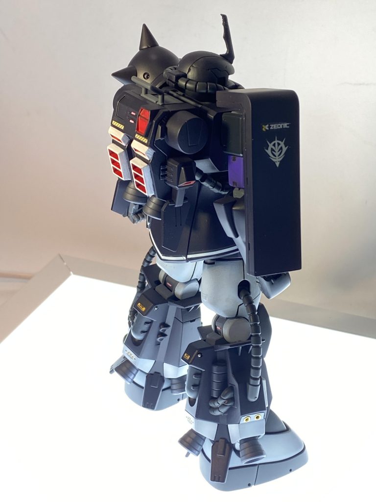 黒い三連星–4枚目/制作者：kiyoharuda