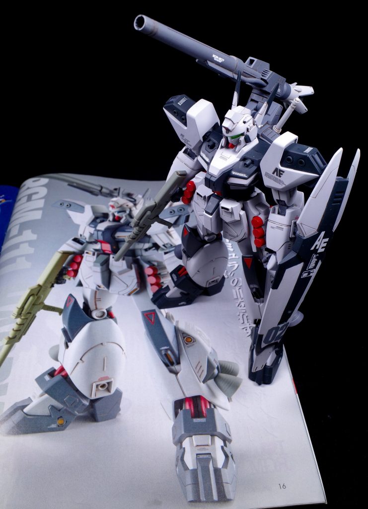 参考にしたモデグラのページと撮影。