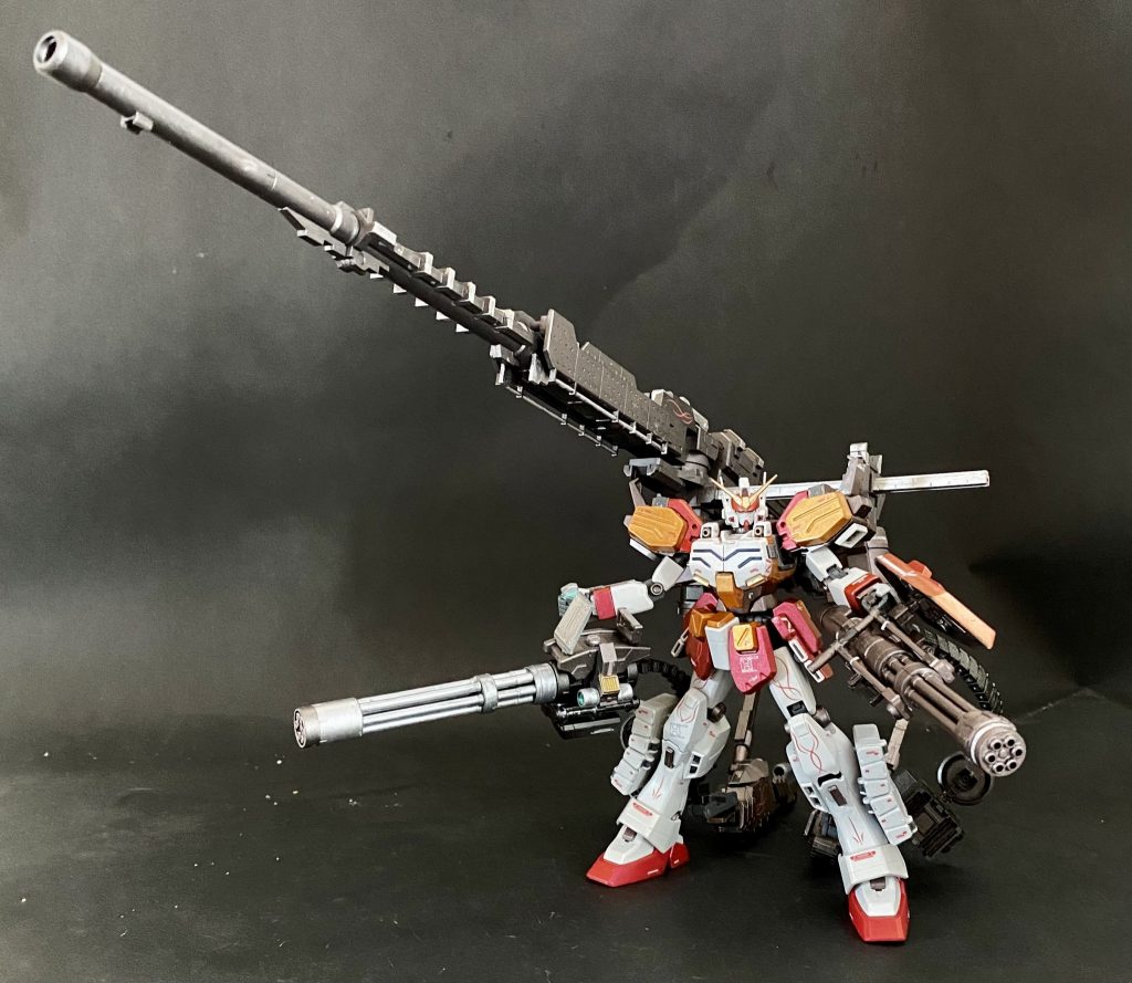 凄い主張が激しいですね😆グレネードキャノンは社長砲で有名です👍