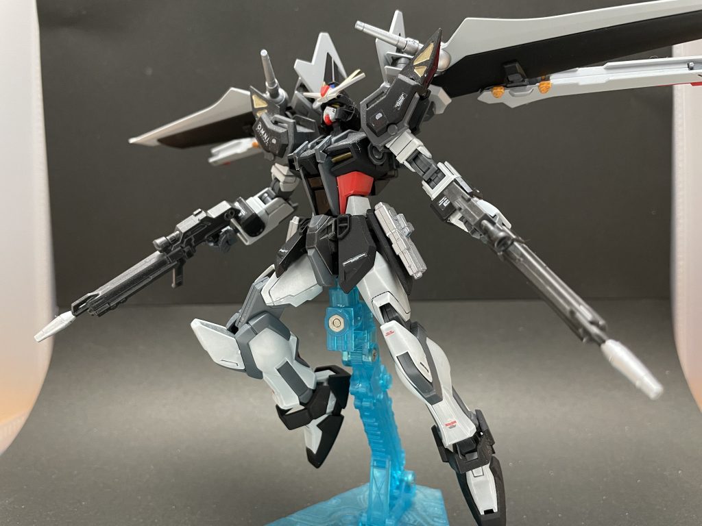 ストライクノワール GAT-X105E–5枚目/制作者:アグニカ・カイエルの魂