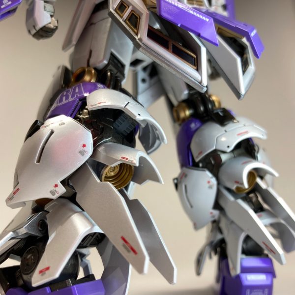 雑誌で紹介された AD12BB99-5028-443A-96ED- ロボット
