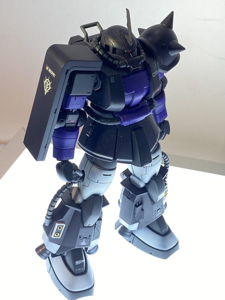 黒い三連星–3枚目/制作者：kiyoharuda