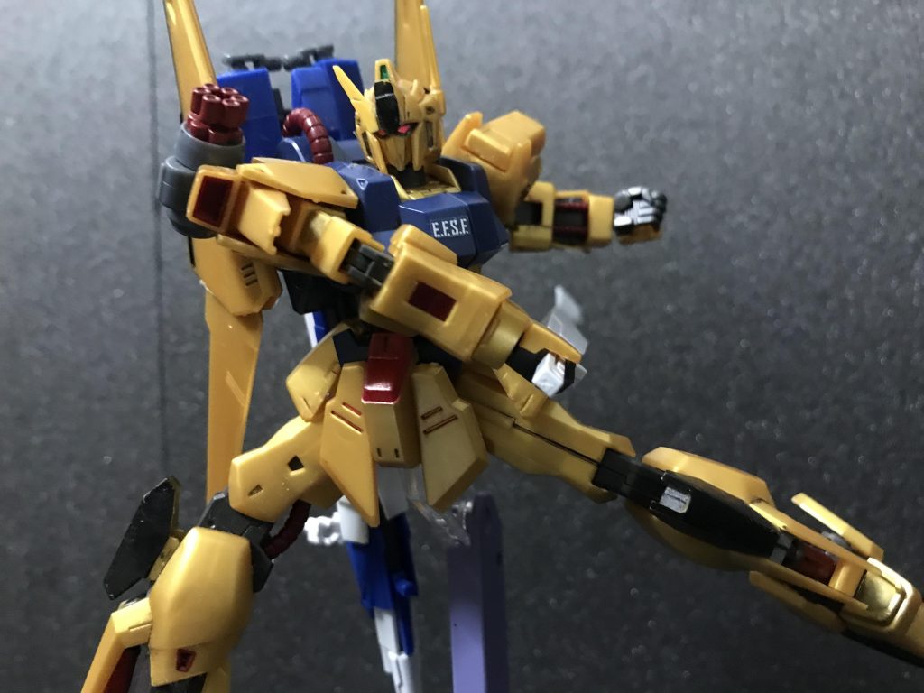 そして本機の特徴的武装