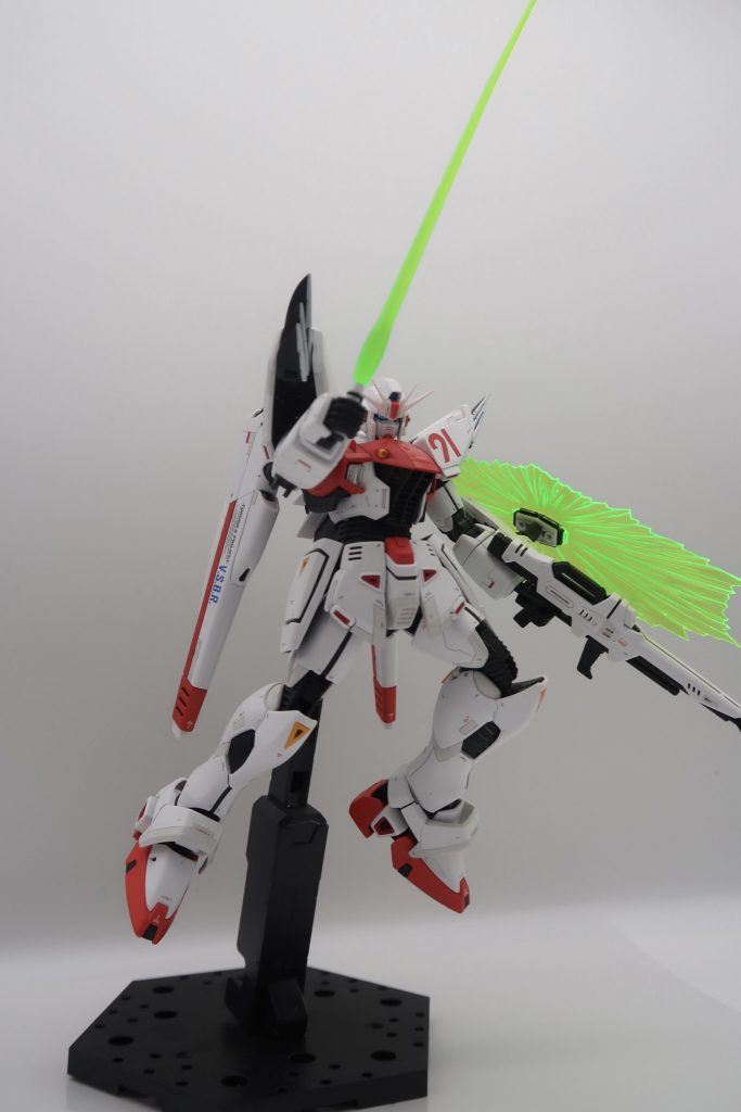 最後はビームサーベル！