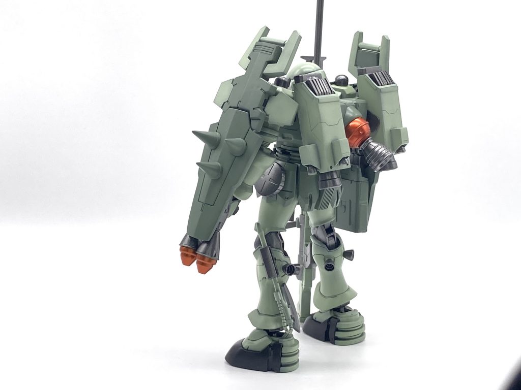 もっと速さを欲しかったのでスクラッチで作ったバーニアを２つ装備。一瞬で空中分解しそう……だがそれでいい