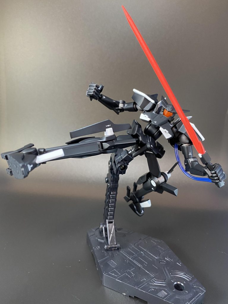 00一期で短尺ながらもインパクトを残した機体ですが、キット化には恵まれなかった悲しい機体。。。今回こうして形にできて満足です。