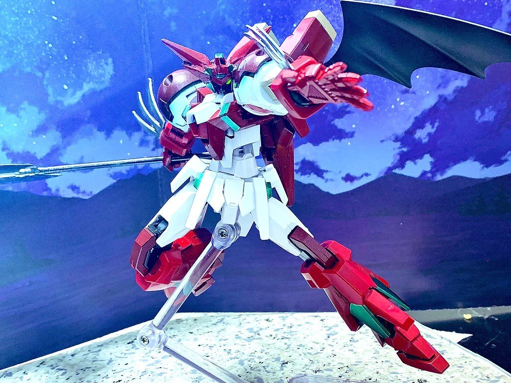 しかし！ゲッター線恐るべし、ゲッター線はAGEシステムまでも飲み込んでしまうのであったゲッター線を学習したAGEシステムの一部と一部のゲッター線が融合したことにより真ゲッターに匹敵するほどのパワーをガンダムの世界でも使用可能そして乗るパイロットによって機体の性能が大幅に変わる