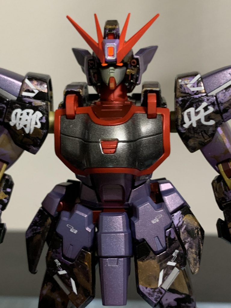 今回もビコーンとしたんですが赤に蛍光赤て目立たないですね笑デカールも光沢時とつや消し時で乗り方が違うし…もっと早くチャレンジすれば良かった笑笑