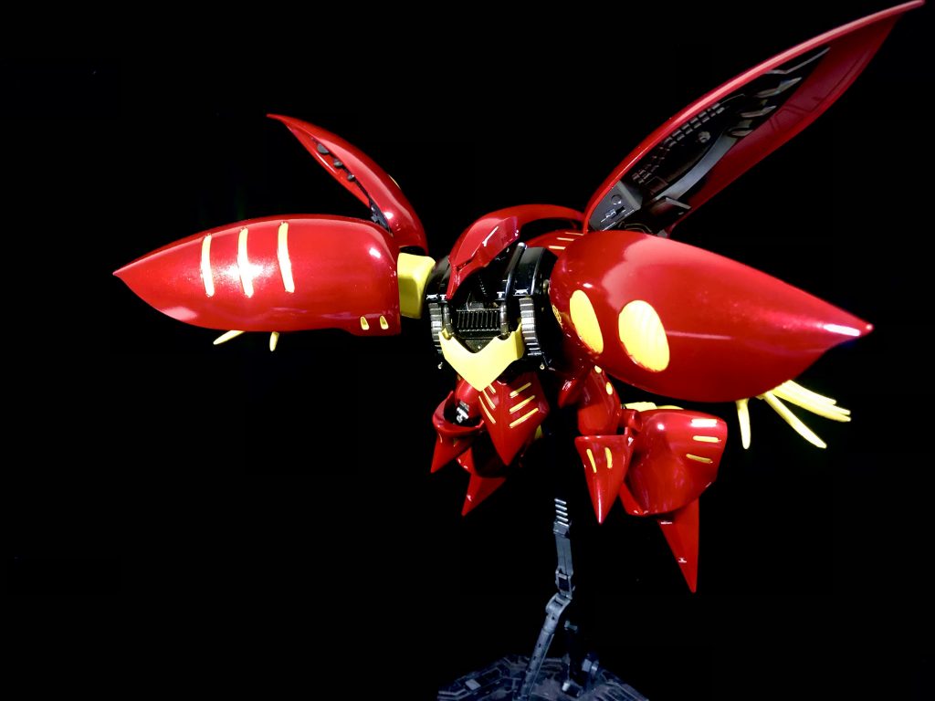 キュベレイといえば大きなバインダーですね。