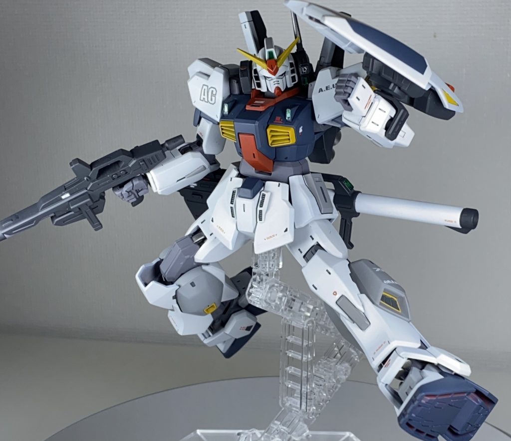 キックが似合うガンダム