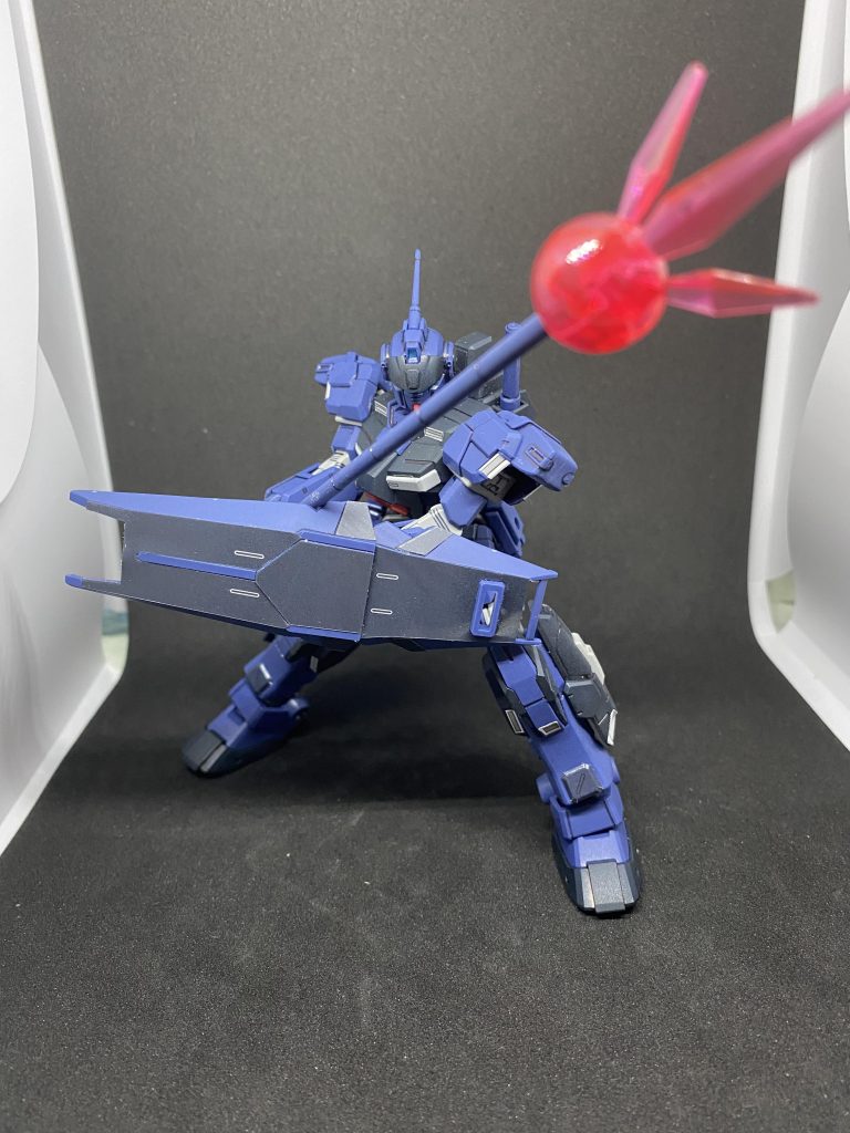 他の皆さんのレビューでもあるように手首の保持はとても難しいです…改造するしかないですね