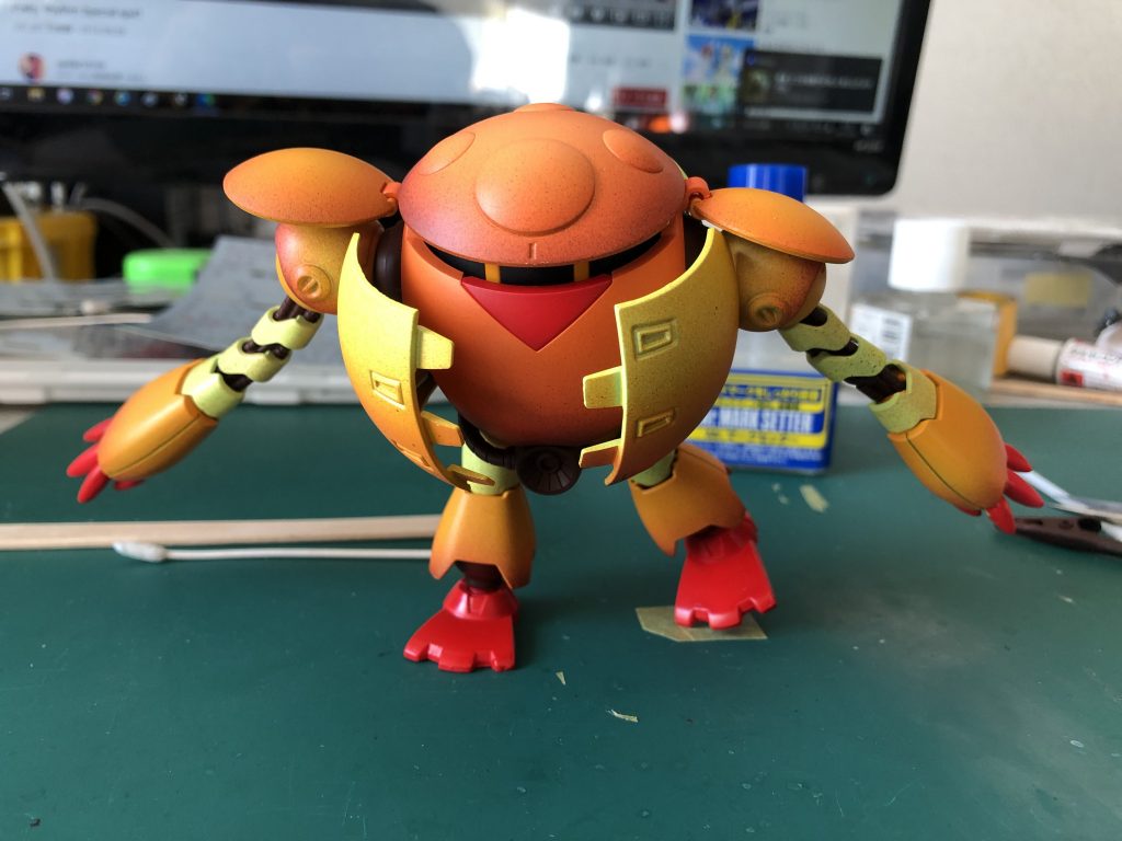 デカールを貼る前。グラデーションがうまく行きました。