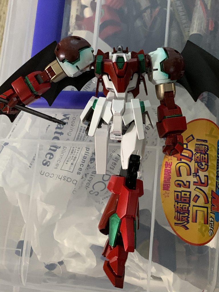 肩の部分はゲッター線が滲み出てるような塗装に