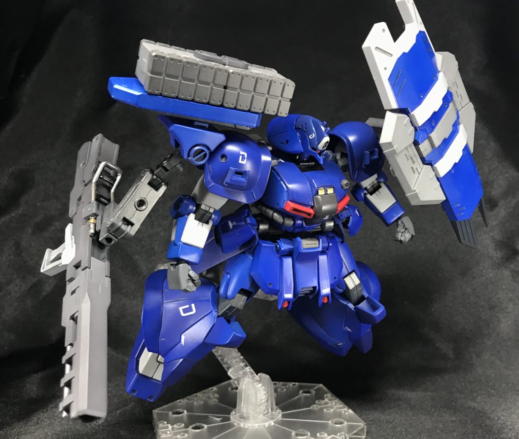 でかいビームキャノンをヒョロいアームで繋いでますが、あれです。 無重力で運用するから大丈夫!ってやつです笑