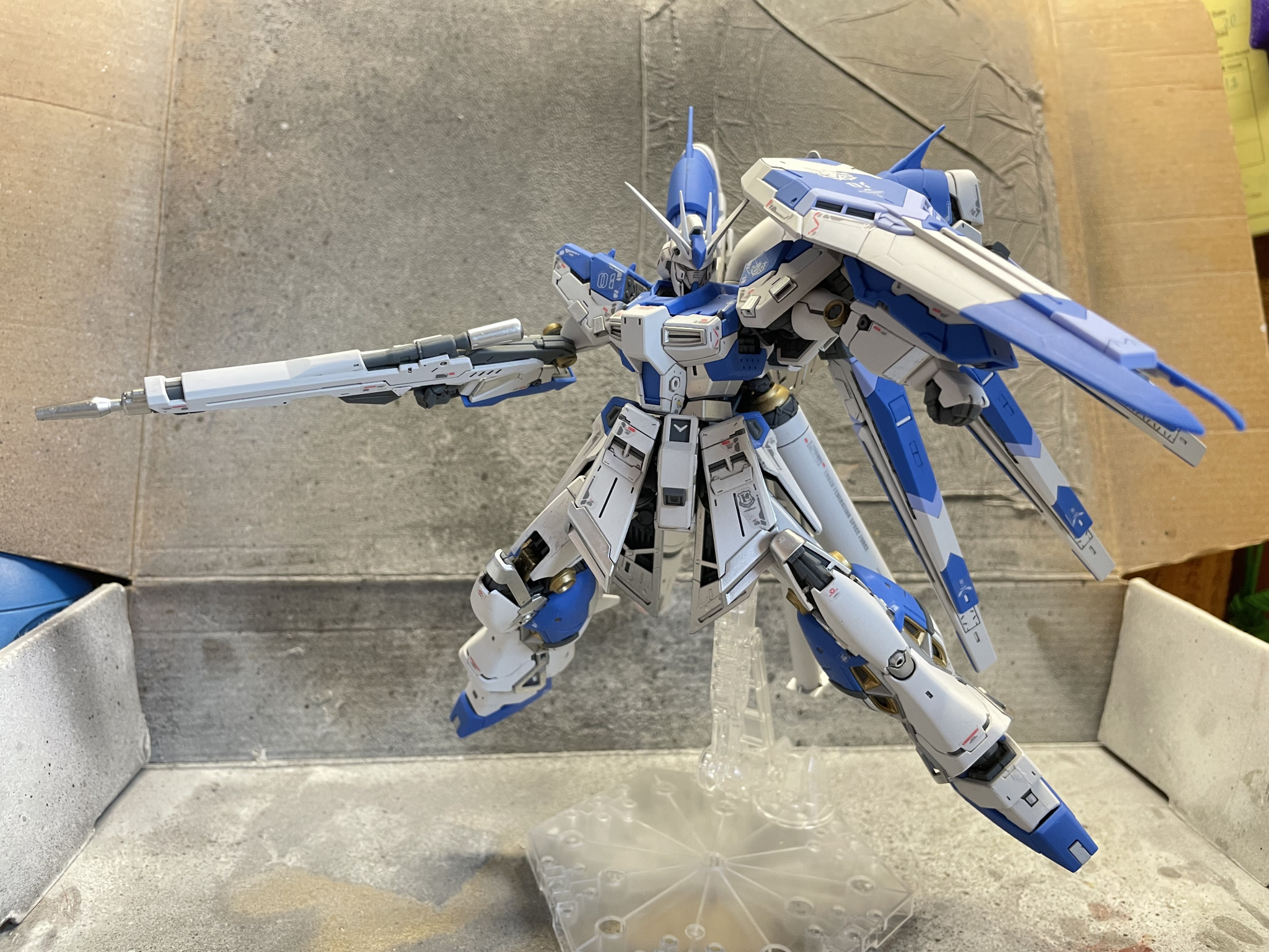 Hi-νガンダム｜イッカクさんのガンプラ作品｜GUNSTA（ガンスタ）