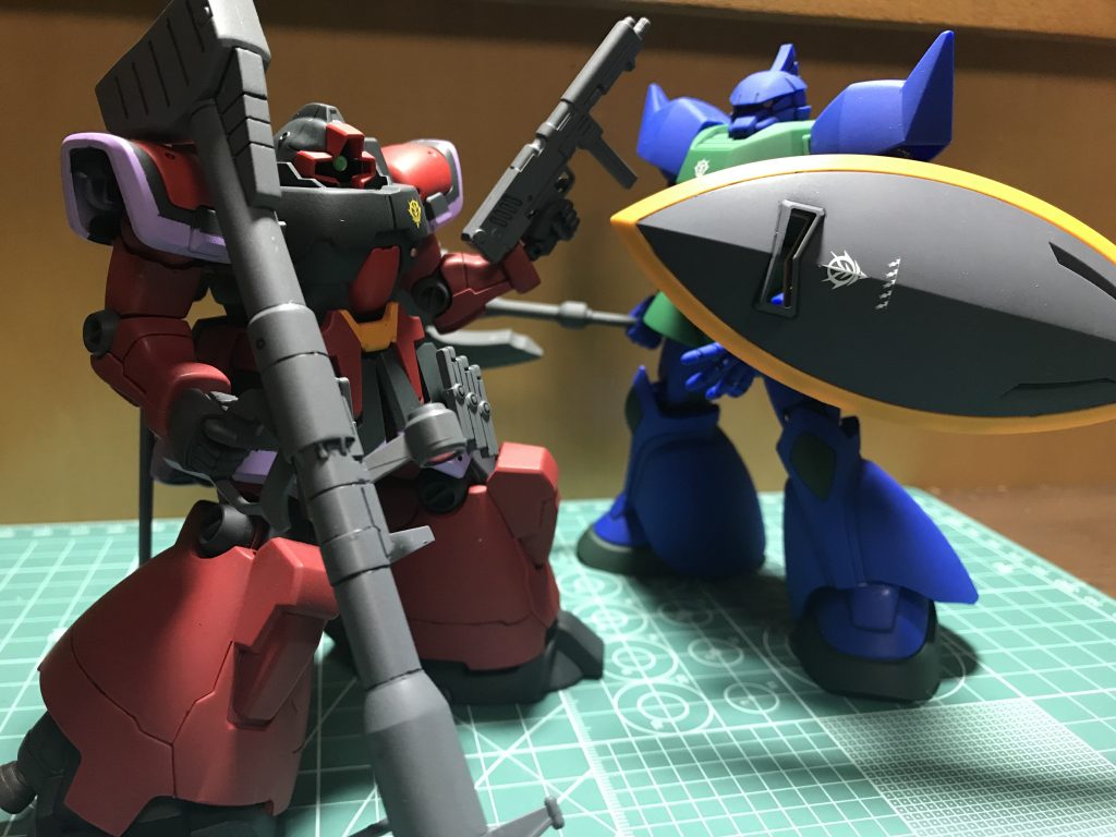 ありえないと思いますかデラーズ閣下が出撃したとしてでガトー専用ゲルググとの1枚。