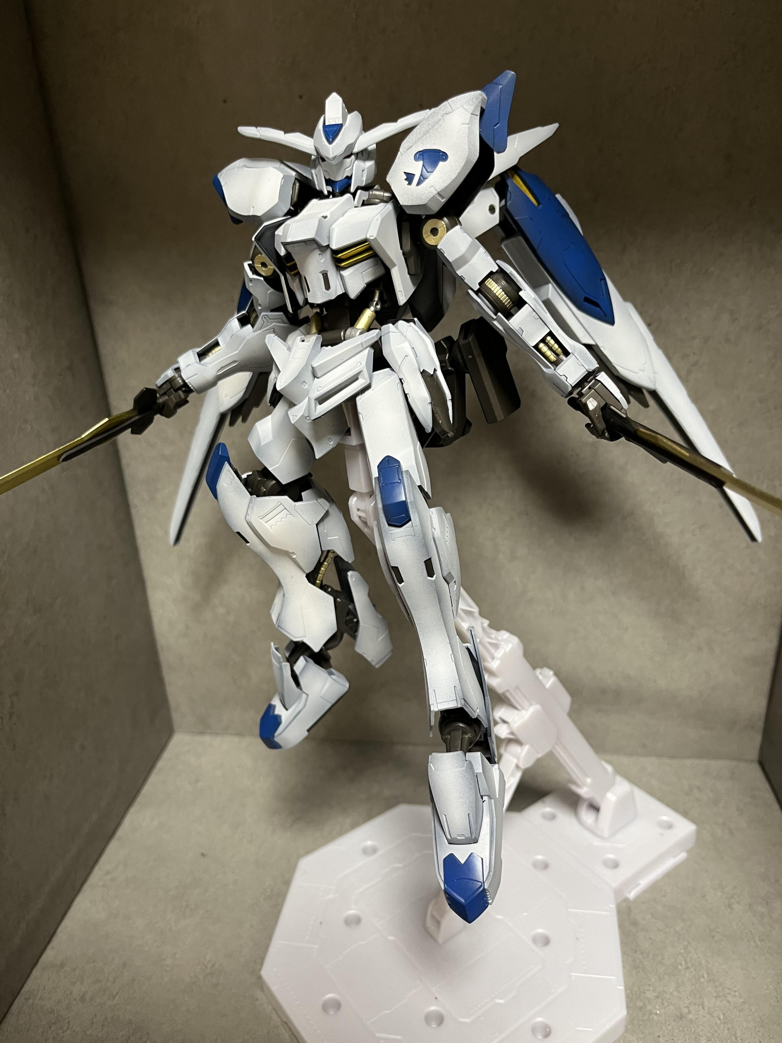 フルメカニクスガンダムバエル ｜@akirakirisimaさんのガンプラ作品 