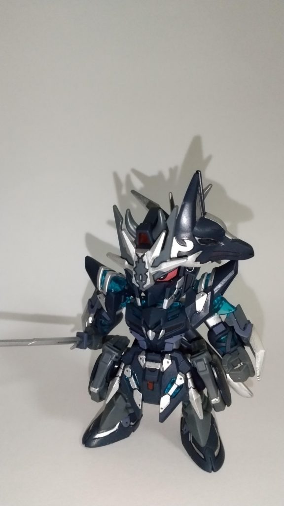 細かい装飾が多くて、写経をしているように無心になりながら塗ってましたが、とても満足！SDヒーローズはかっこいいですね～