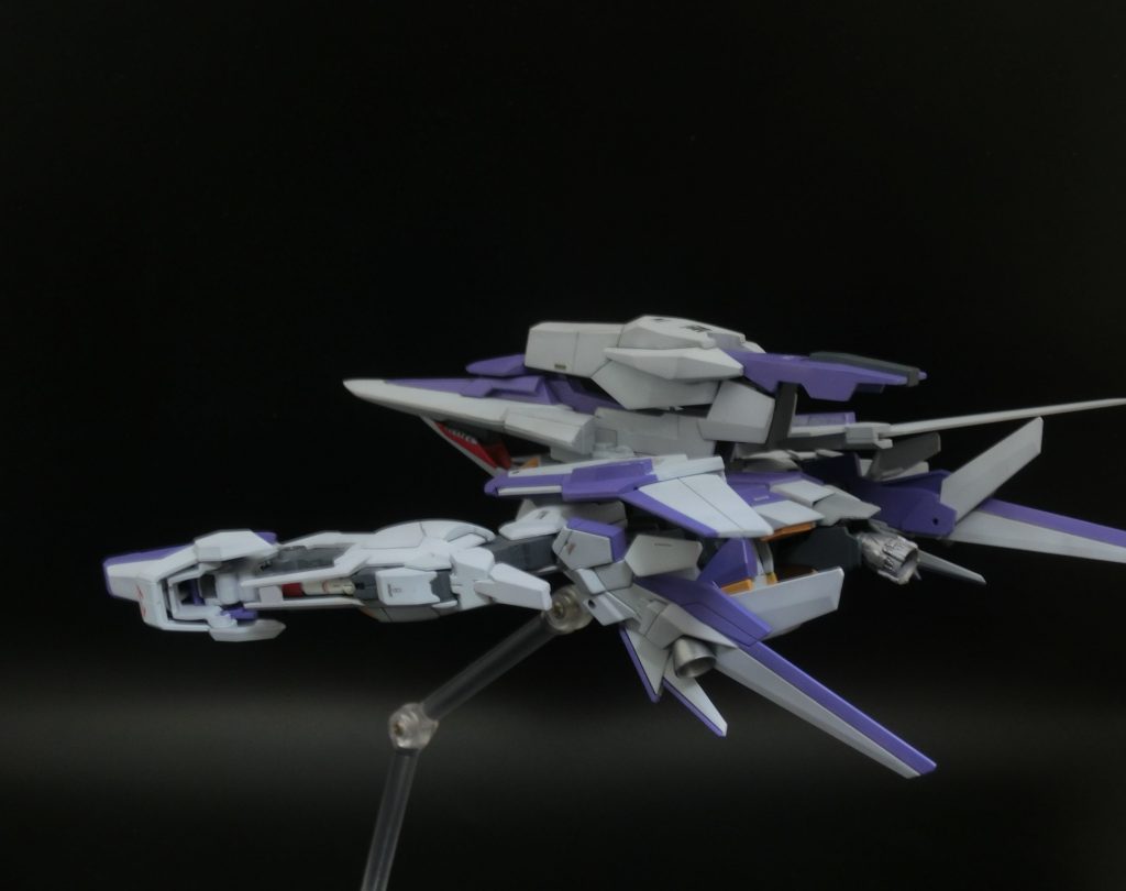 背後からのショット。バーニア付け足しました。