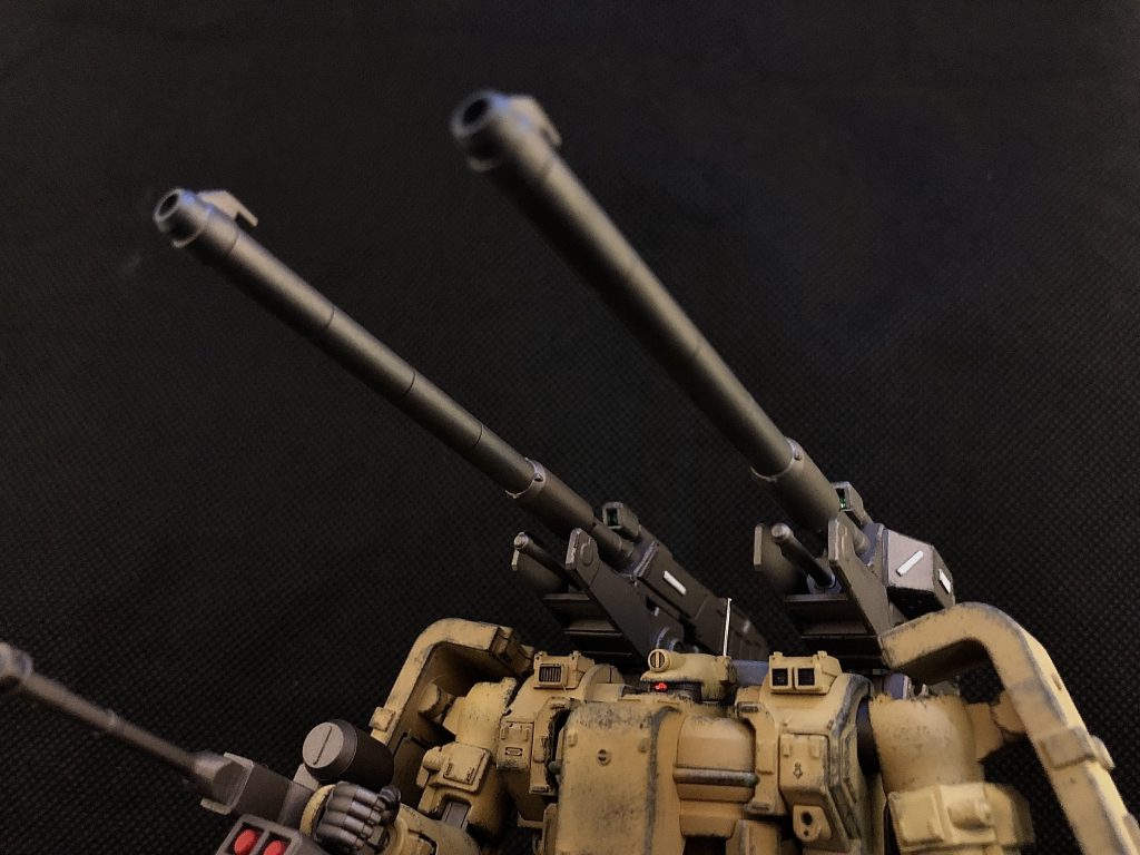 主砲×2門クタン参型のキャノンが余ってたので持ってきました。左右対称のデザインにするのが地味にめんどくさかったです。