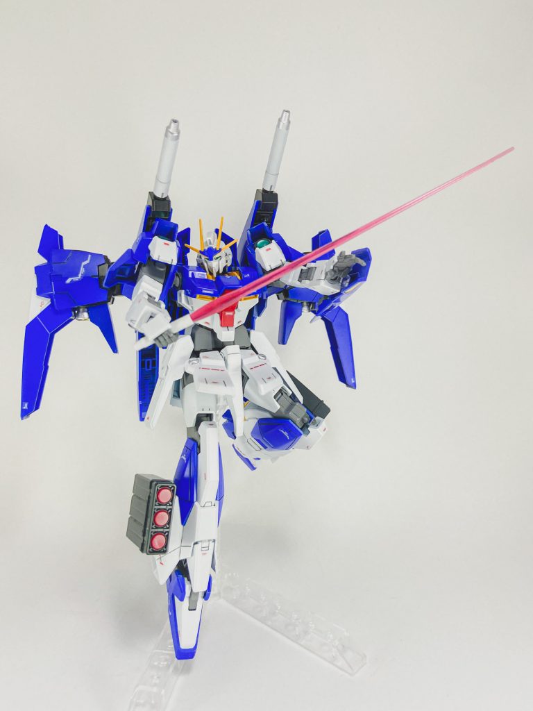 近接武装のビームサーベル