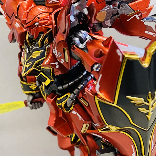 一年前に作っRGシナンジュ です。