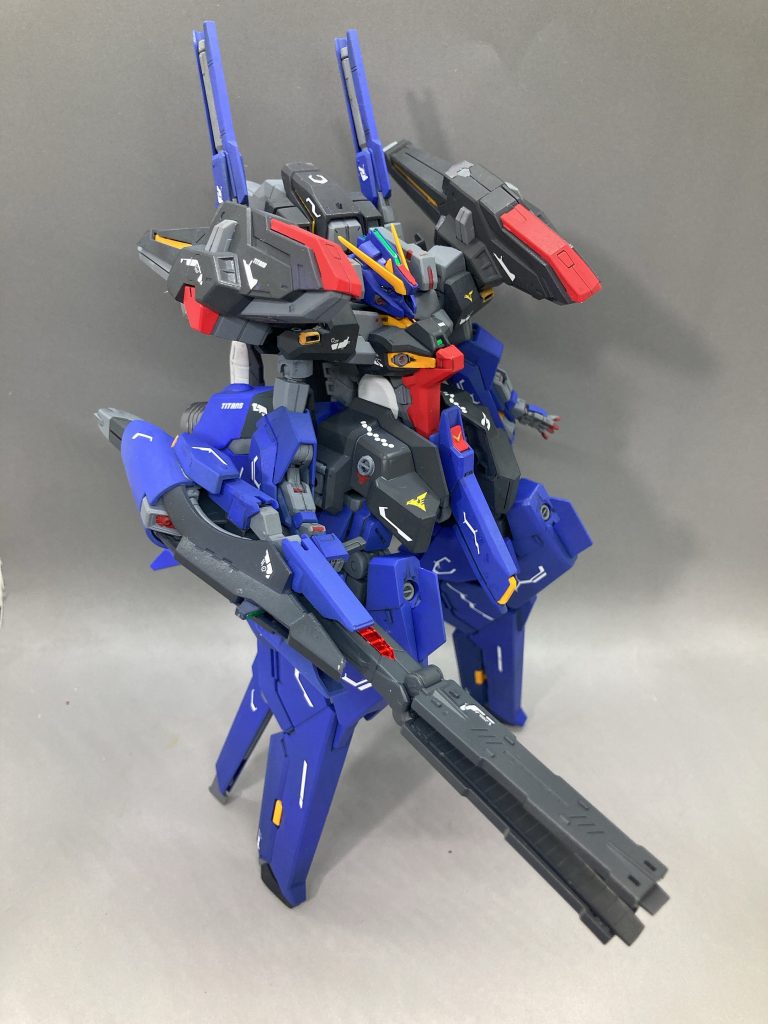 手持ちの武器は汎用的なCSBから、強襲用のメガランチャーに変更。