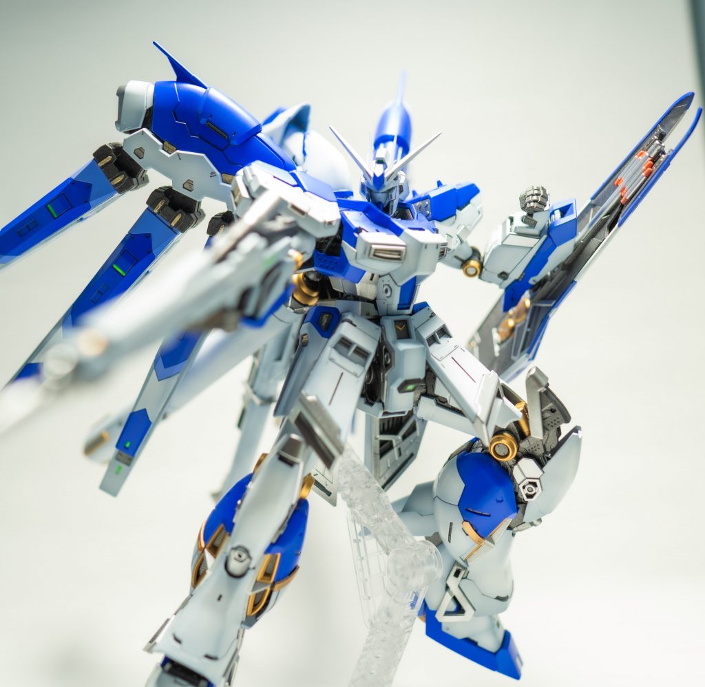 なんといっても脚がすごいんじゃ！（ｃｖノブもうこの脚を動かすだけで1日遊べますね。さりげなく内部フレーム見せがしたくてちょっとだけ曲げたりしてます笑そしてポージングセンスないのでかっこよさを上手く伝えられない(´・ω・`)