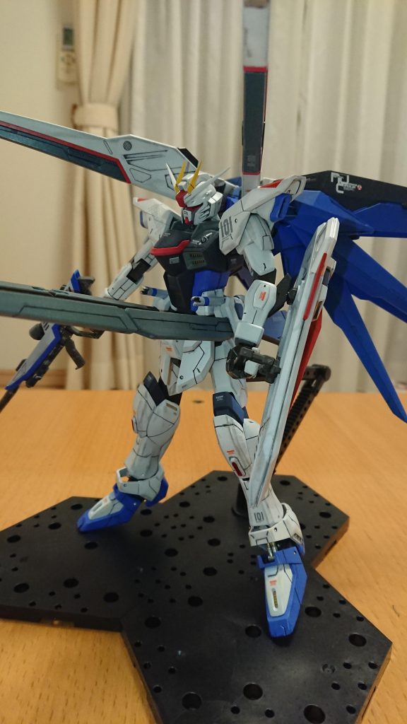 旧フリーダムガンダム SEED–3枚目/制作者：@tochibibi1