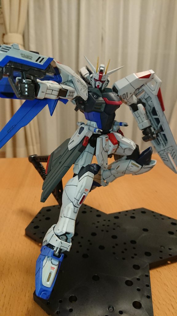 旧フリーダムガンダム SEED–2枚目/制作者：@tochibibi1